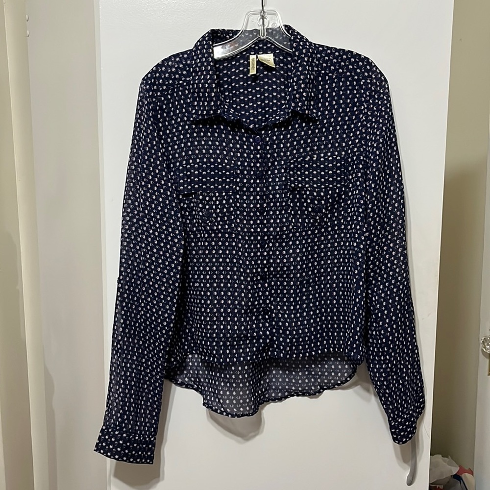 navy blue floral button down blouse from passport